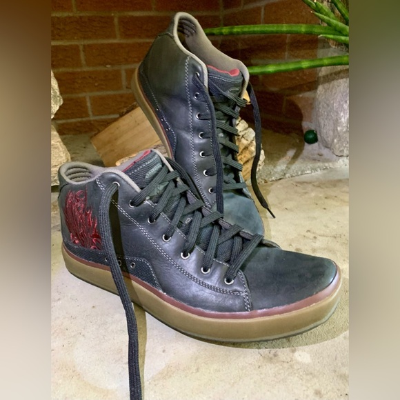 Skechers high top shoe size 10 1/2 NWOT - Picture 3 of 12